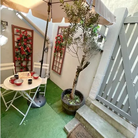 Sympathy Studio For 2 Near The Sacre Coeur París Exterior foto